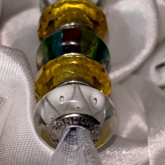 Pandora Murano Glass Charm Bundle - Picture 4 of 7